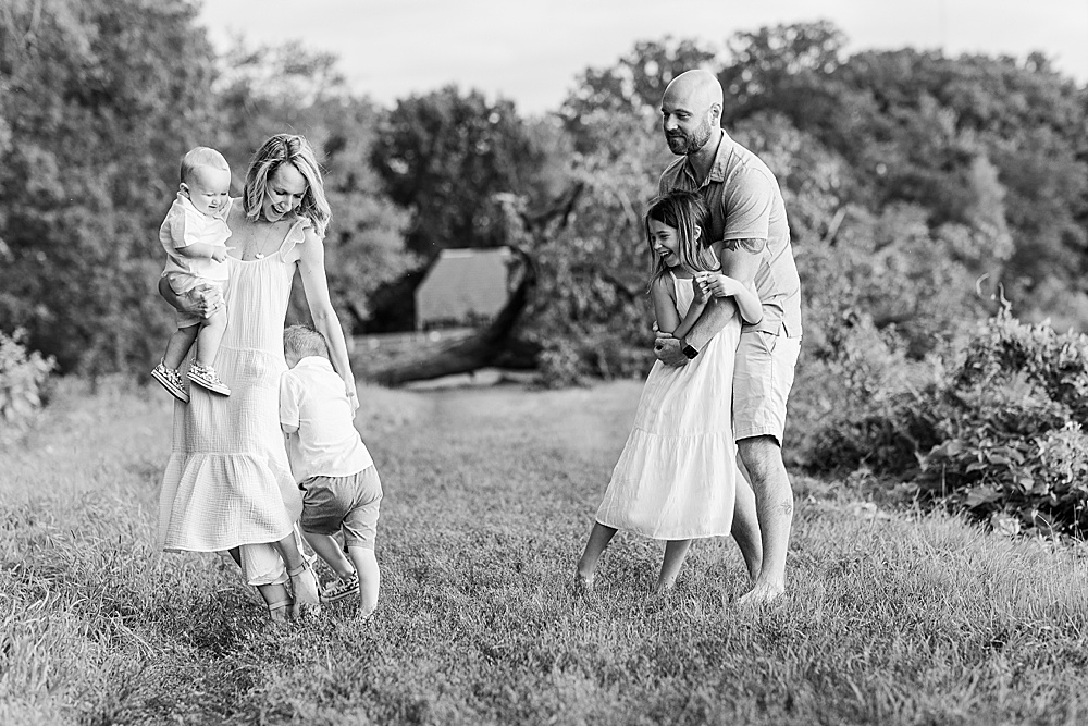 Summer Family Photo Session | Natick Massachusetts