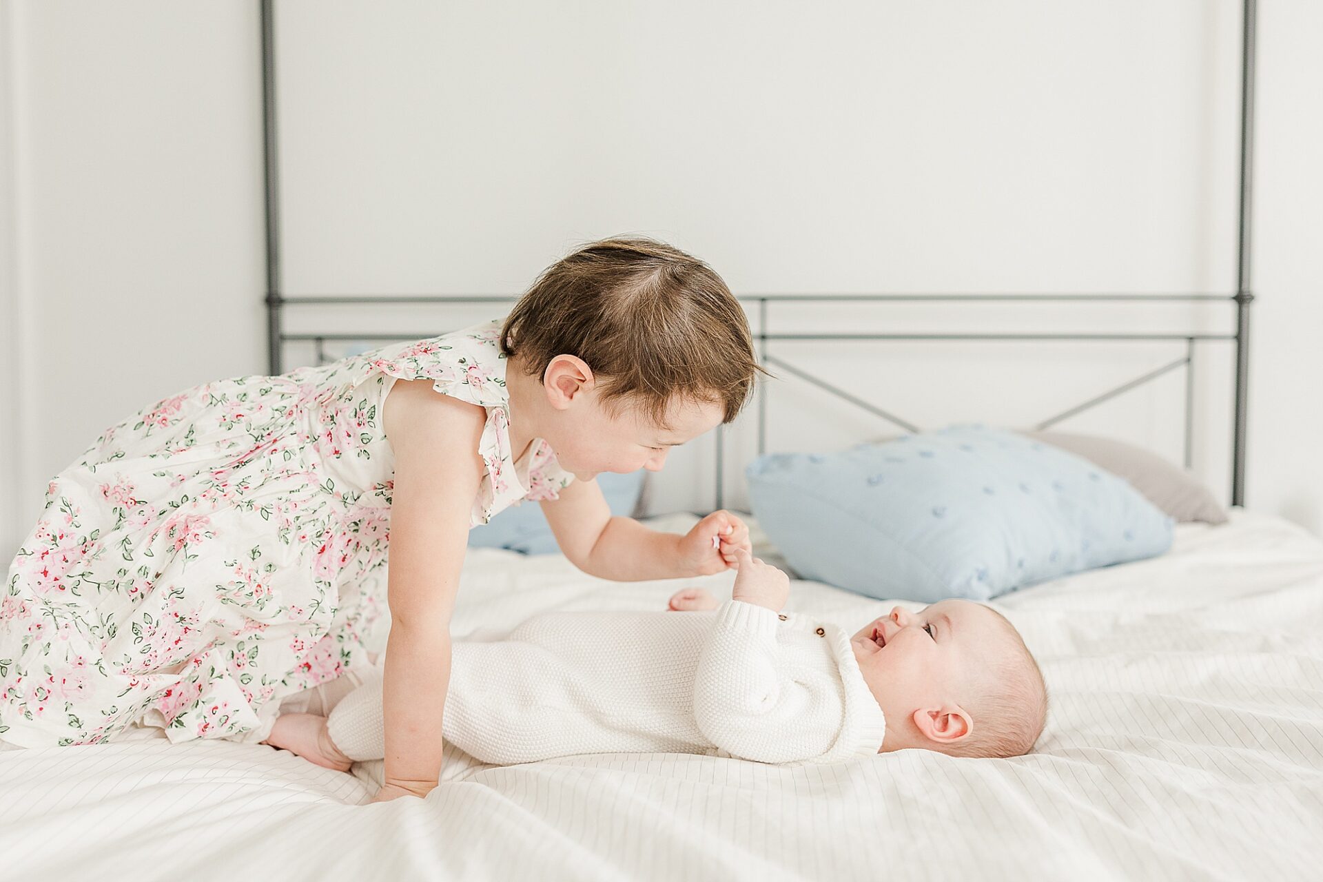 newborn photos with siblings with Sara Sniderman Photography in Metro West Boston Massachusetts